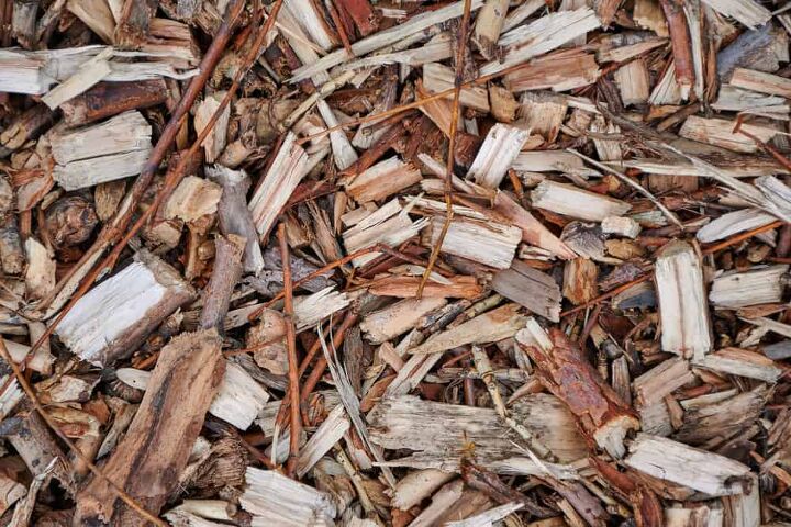 How To Compost Wood Chips Fast (5 Ways To Do It!)