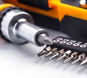 25 Different Types of Screwdrivers (and Their Uses)