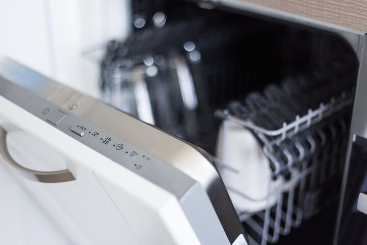 Samsung Dishwasher Over-Level Water Error? (Possible Causes & Fixes)