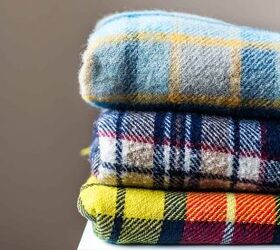20+ Different Types of Blankets (with Photos)