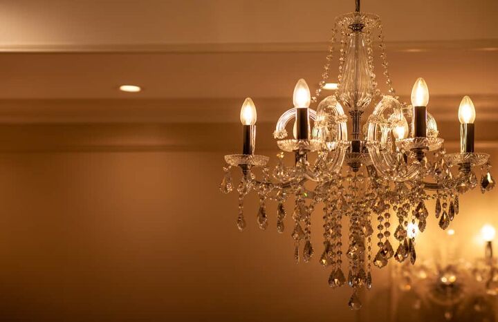 15 Types Of Chandeliers Explained (with Photos)