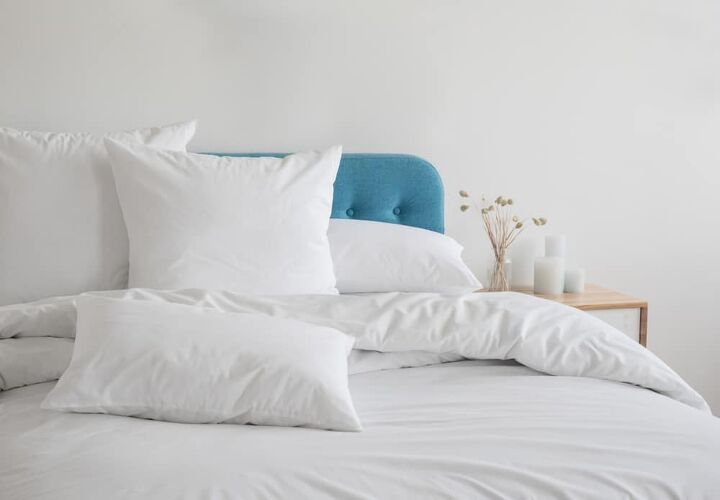 Standard Pillow Size Guide: Queen, King & More