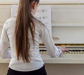 9 different types of pianos with photos