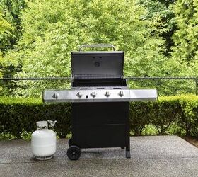 How To Remove A Propane Tank From The Grill (Quickly & Easily!)