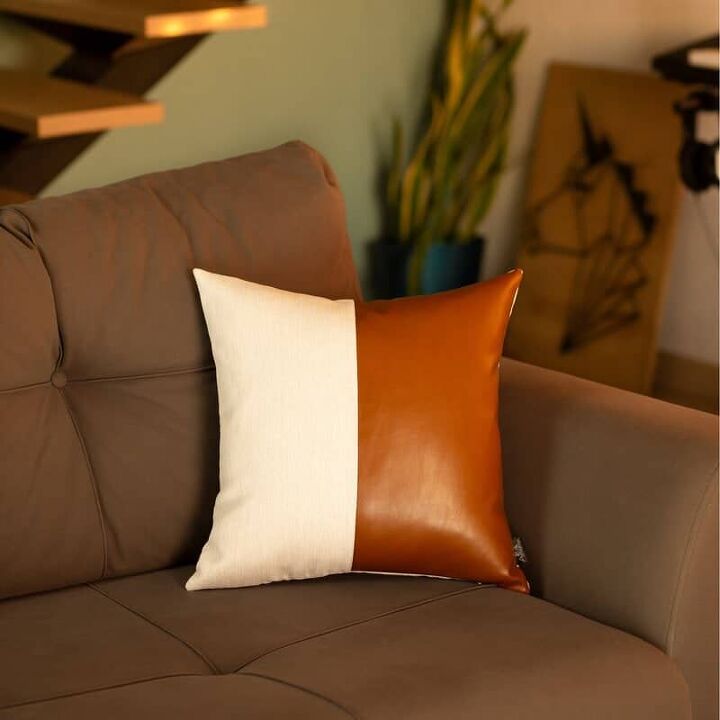 https://cdn-fastly.upgradedhome.com/media/2023/07/31/9087271/what-are-the-best-throw-pillows-for-brown-couches.jpg?size=720x845&nocrop=1