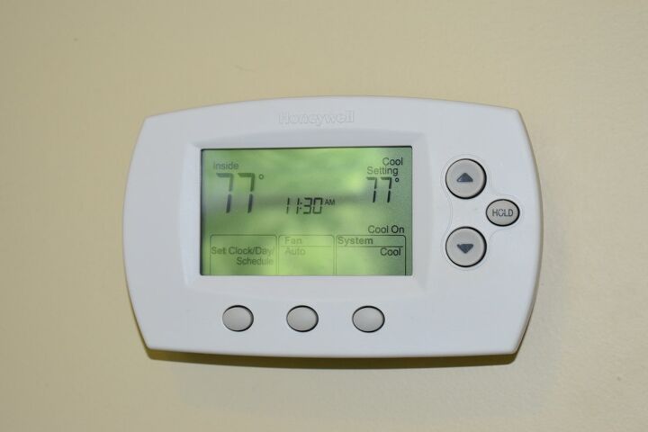 Honeywell Thermostat Blinking A Snowflake? (Here's Why)