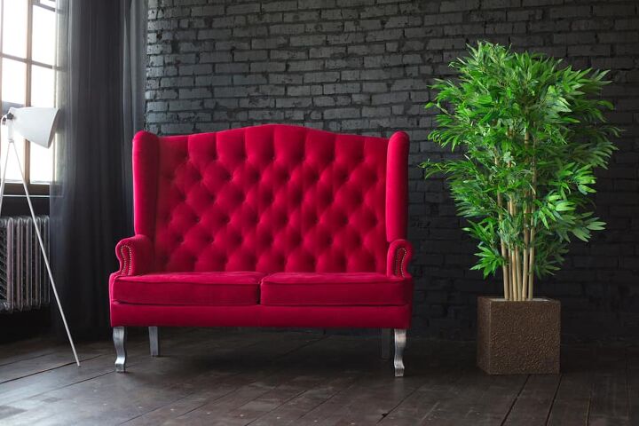 what color curtains go with red couches find out now