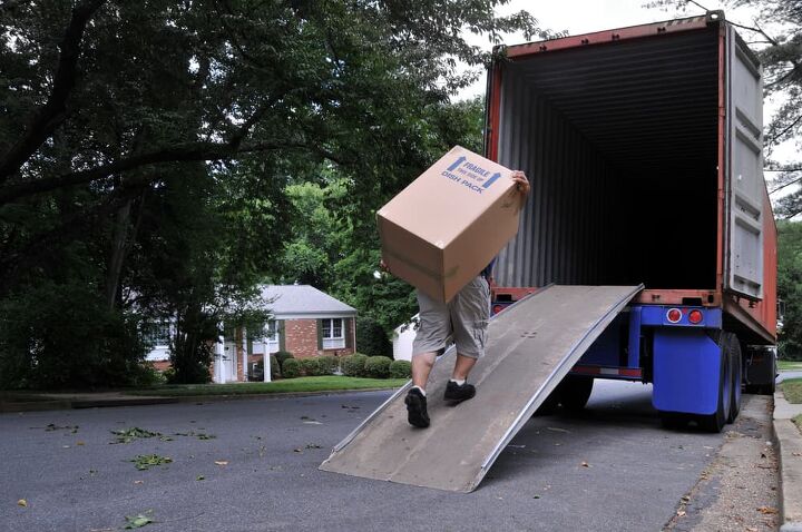 how long does it take movers to load a truck it depends