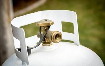 How To Check Propane Tank Levels (4 Ways To Do It!)