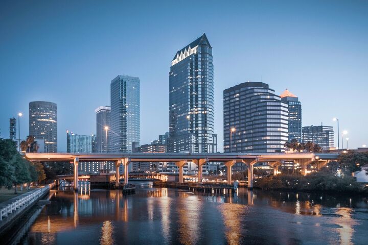 What Are The Pros And Cons Of Living In Tampa, Florida? | Upgradedhome.com
