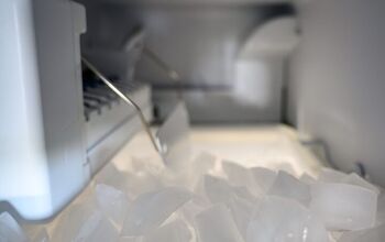 Ice Maker Making Ice But Not Dumping? (Here's Why!)