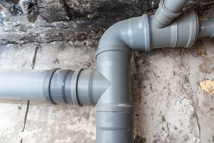 how to tell if a sewer pipe is leaking here are 6 telltale signs