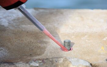 Anchoring Cement Vs. Anchoring Epoxy: What's The Difference?