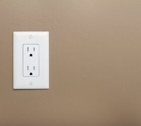 Can I Backfeed Through A 110v Receptacle? (Find Out Now!)