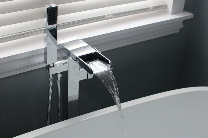 What Are The Pros And Cons Of Waterfall Faucets?