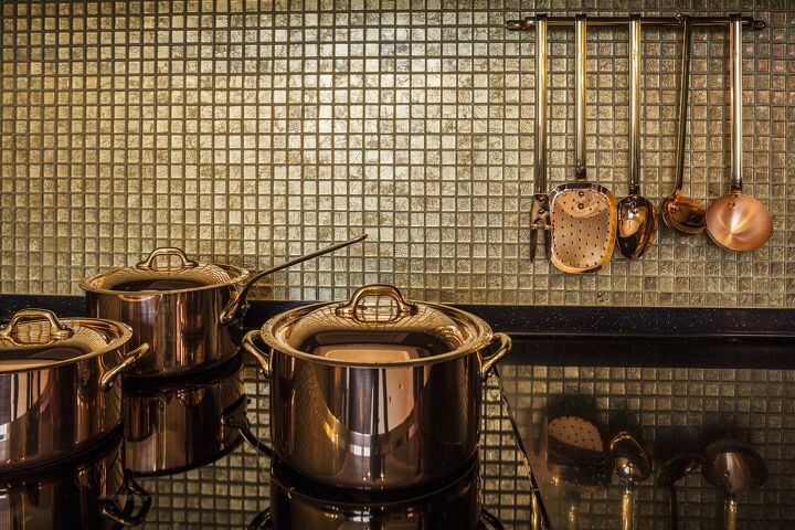can you use red copper pans on an induction cooktop