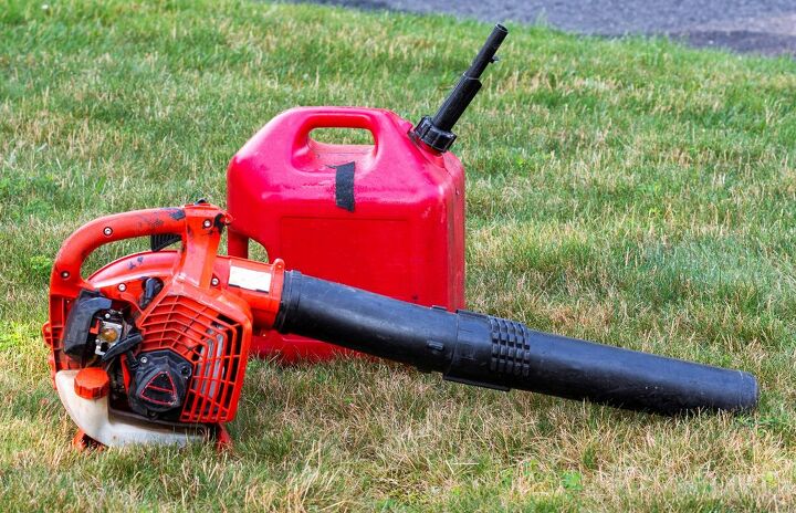 what kind of gas does a leaf blower use find out now