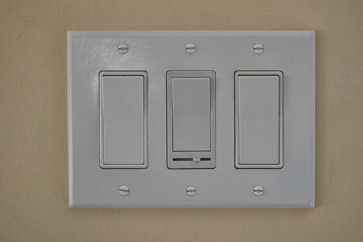 why do dimmer switches get hot find out now