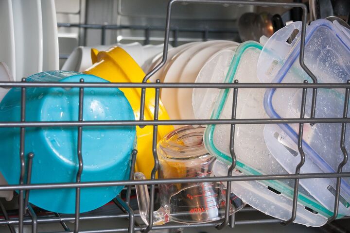 What To Do If Plastic Melts In The Dishwasher (Here's What You Can Do)
