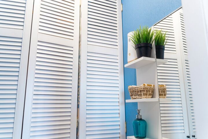 11 types of closet doors based on function and style