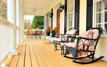 11 Types of Porches (With Photos)