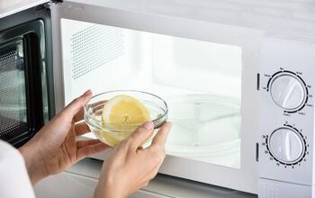 Can You Microwave Pyrex? (Find Out Now!)