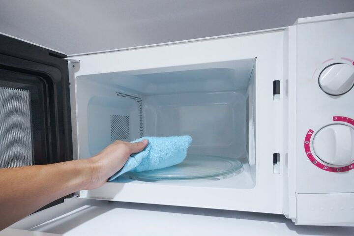 can you microwave a towel find out now