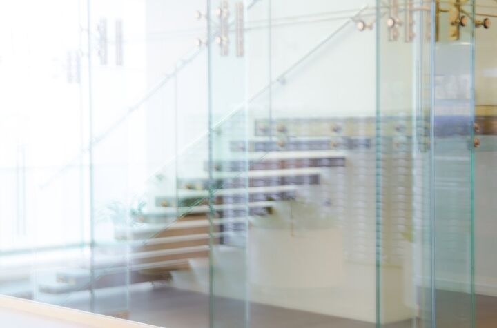 how much does an interior glass wall cost