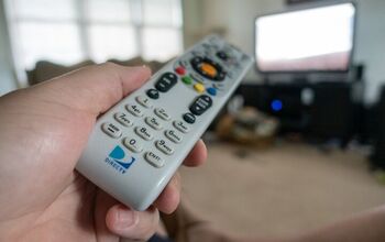 DirecTV Keeps Freezing? (Possible Causes & Fixes)