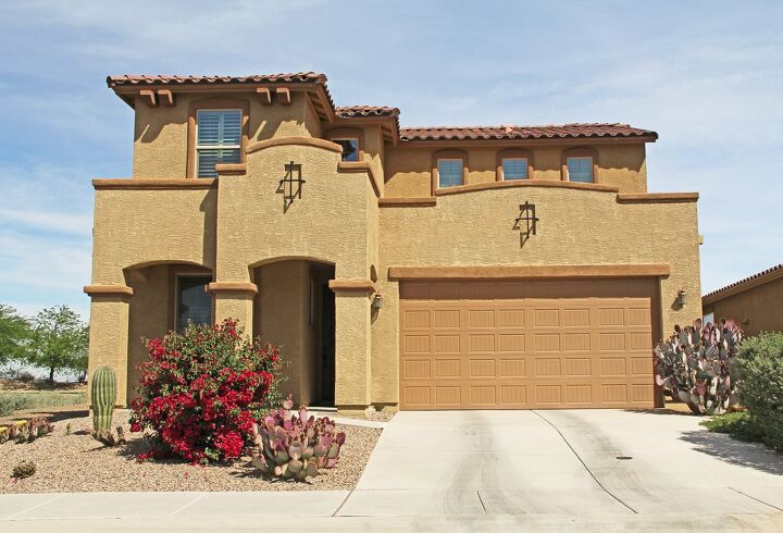 how much does it cost to stucco a house