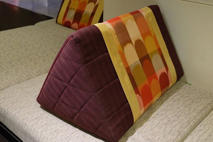 25 Types Of Pillow Shapes With Photos Upgradedhome 25 Types Of Pillow Shapes With Photos Upgradedhome