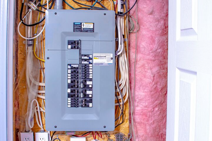 signs your electric panel needs an upgrade plus pros cons costs to replace