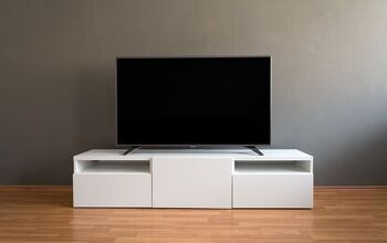 Vizio TV Legs Too Wide For The Stand? (Here's What You Can Do)