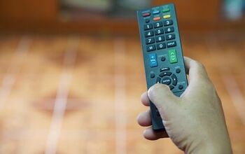 Altice Remote Blinking? (Possible Causes & Fixes)