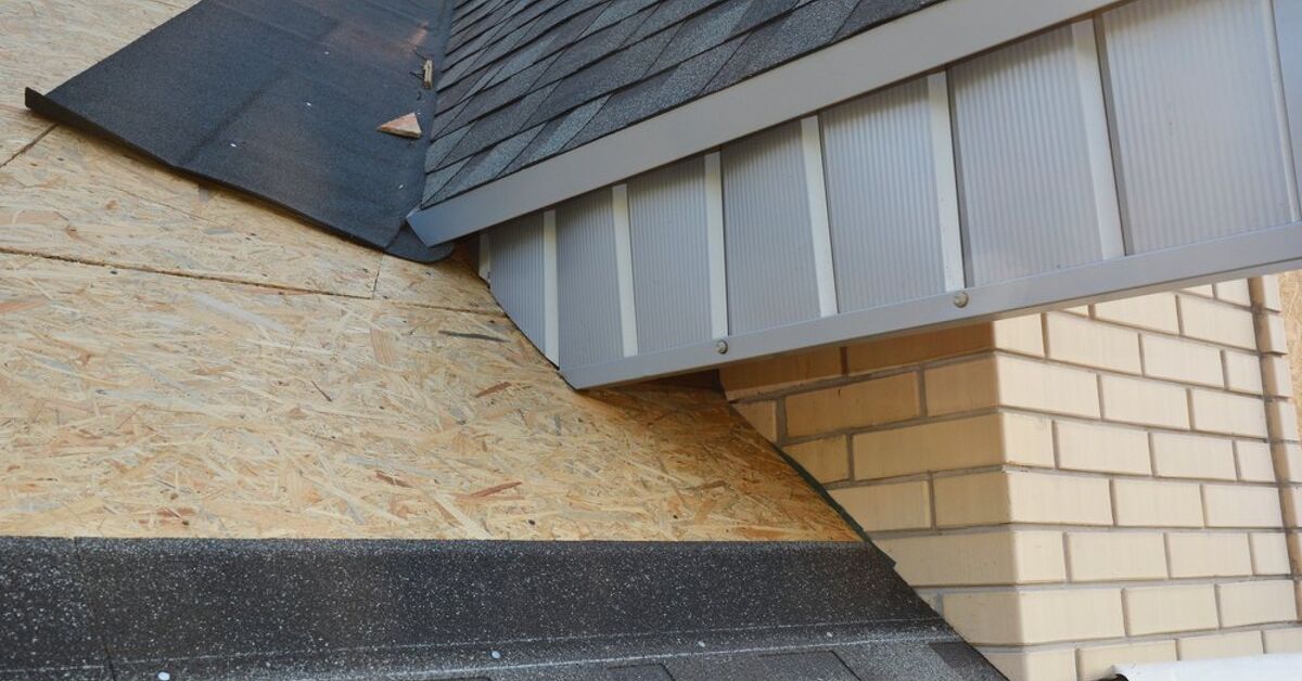 What Is A Gutter Apron? (Find Out Now!) | Upgradedhome.com
