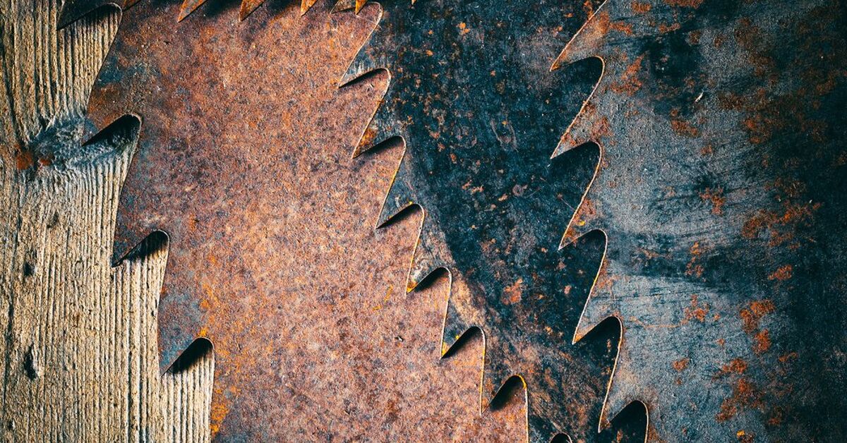 What To Do With Old Circular Saw Blades Do This Upgradedhome what-to-do-with-old-circular-saw-blades-do-this-upgradedhome