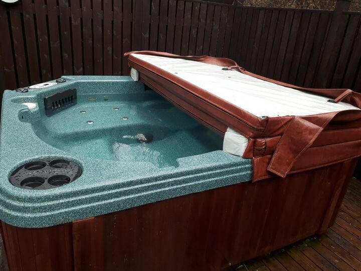 what to do with an old hot tub do this