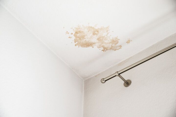 can a leaking ceiling collapse find out now