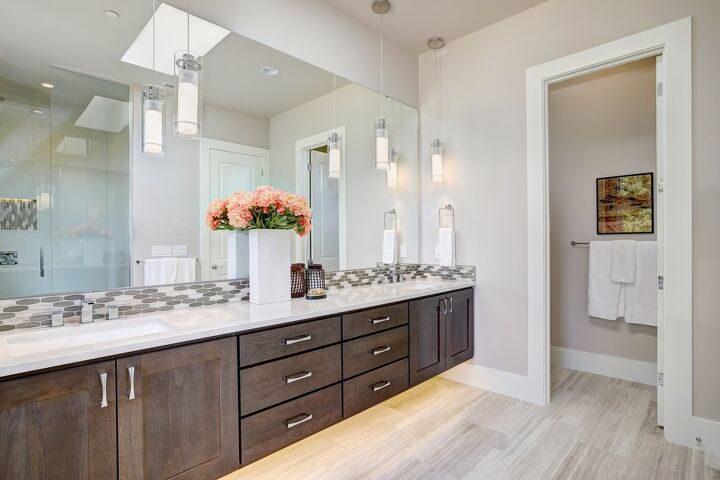 Can You Put Engineered Hardwood In A Bathroom? (Find Out Now!)