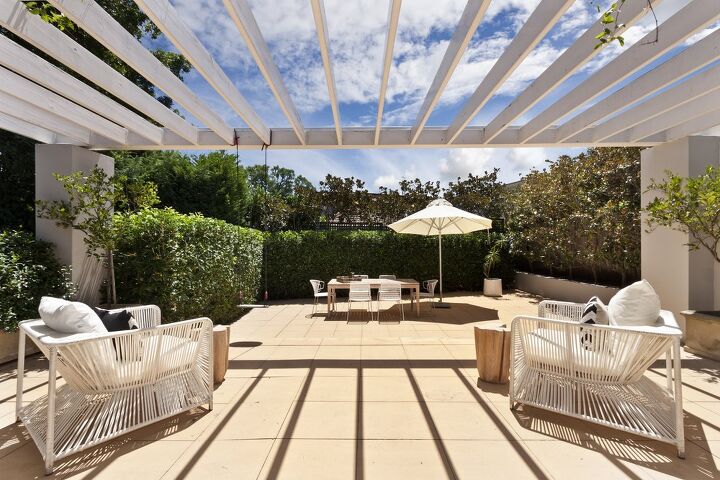 what color should i paint my pergola find out now