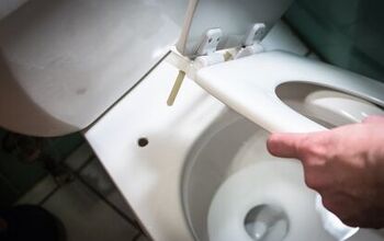 Can You Recycle Toilet Seats? (Find Out Now!)