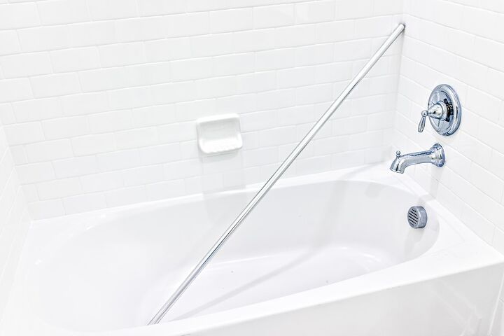 Does The Landlord Have To Replace The Bathtub? (Find Out Now!)