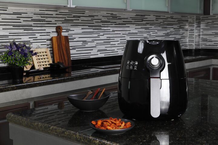 can you put plastic in an air fryer find out now
