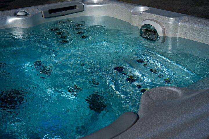 Can You Put A Hot Tub In A Garage?