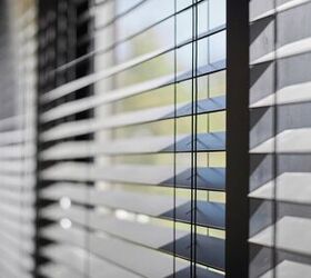 Does A Landlord Have To Provide Blinds?
