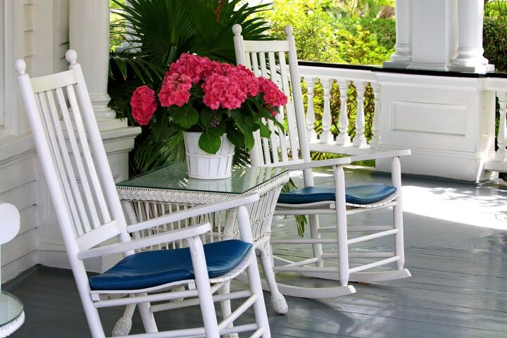 what color to paint rocking chairs