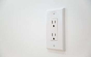 What Is A Self-Grounding Outlet?