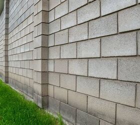 how much does a cinder block wall cost