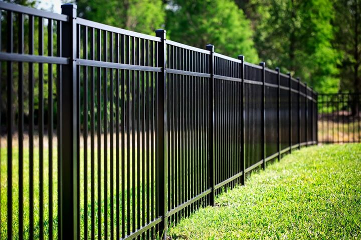 how long do fences last vinyl wood iron aluminum
