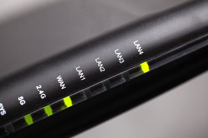 Orbi connected without internet Clearance